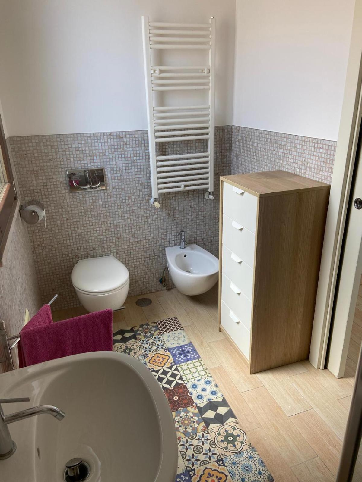 Attico Liberty Guest House Brindisi Ngoại thất bức ảnh
