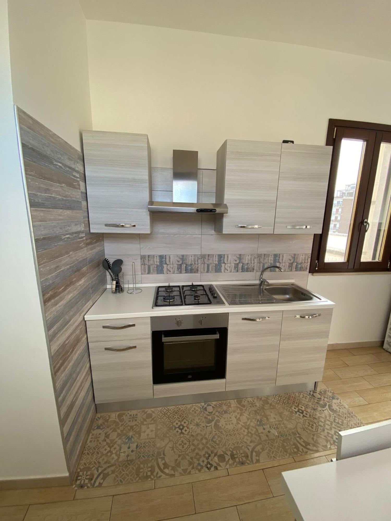 Attico Liberty Guest House Brindisi Ngoại thất bức ảnh