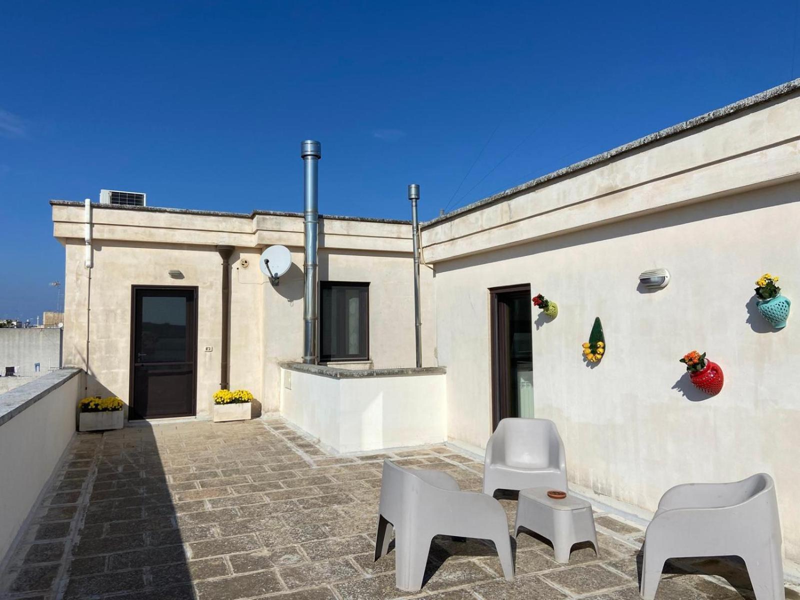 Attico Liberty Guest House Brindisi Ngoại thất bức ảnh